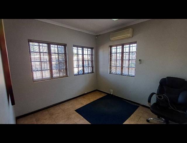 BUSINESS FOR SALE IN DORINGKLOOF